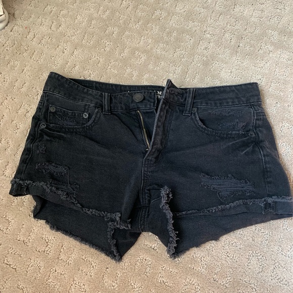 american eagle tomgirl shortie